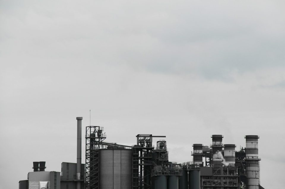 Best Practices for Extending Machinery Lifespan in Manufacturing